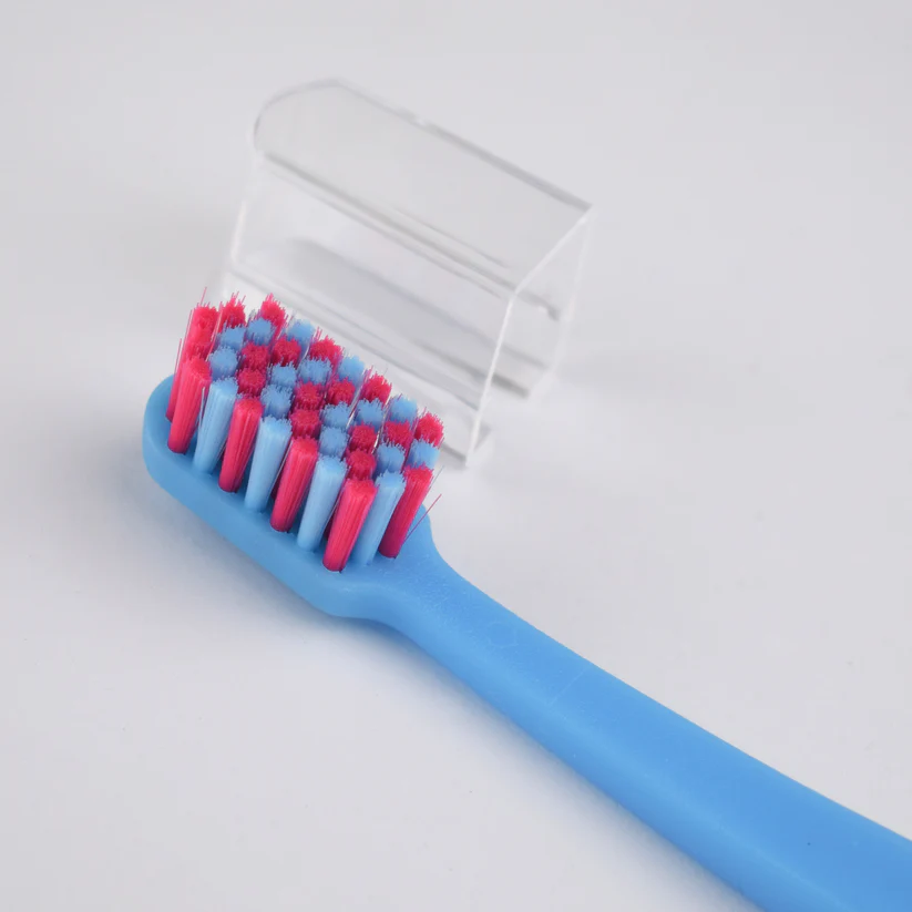 Cepillo Ultra Suave 5680 Cerdas con Capuchón – Fresh Up - Imagen 2